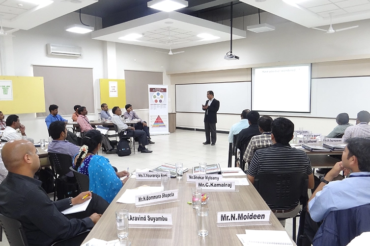 Siva Speaks to Senior Corporate Managers at Event Professional speaker Siva addressing senior corporate managers during an interactive conference session